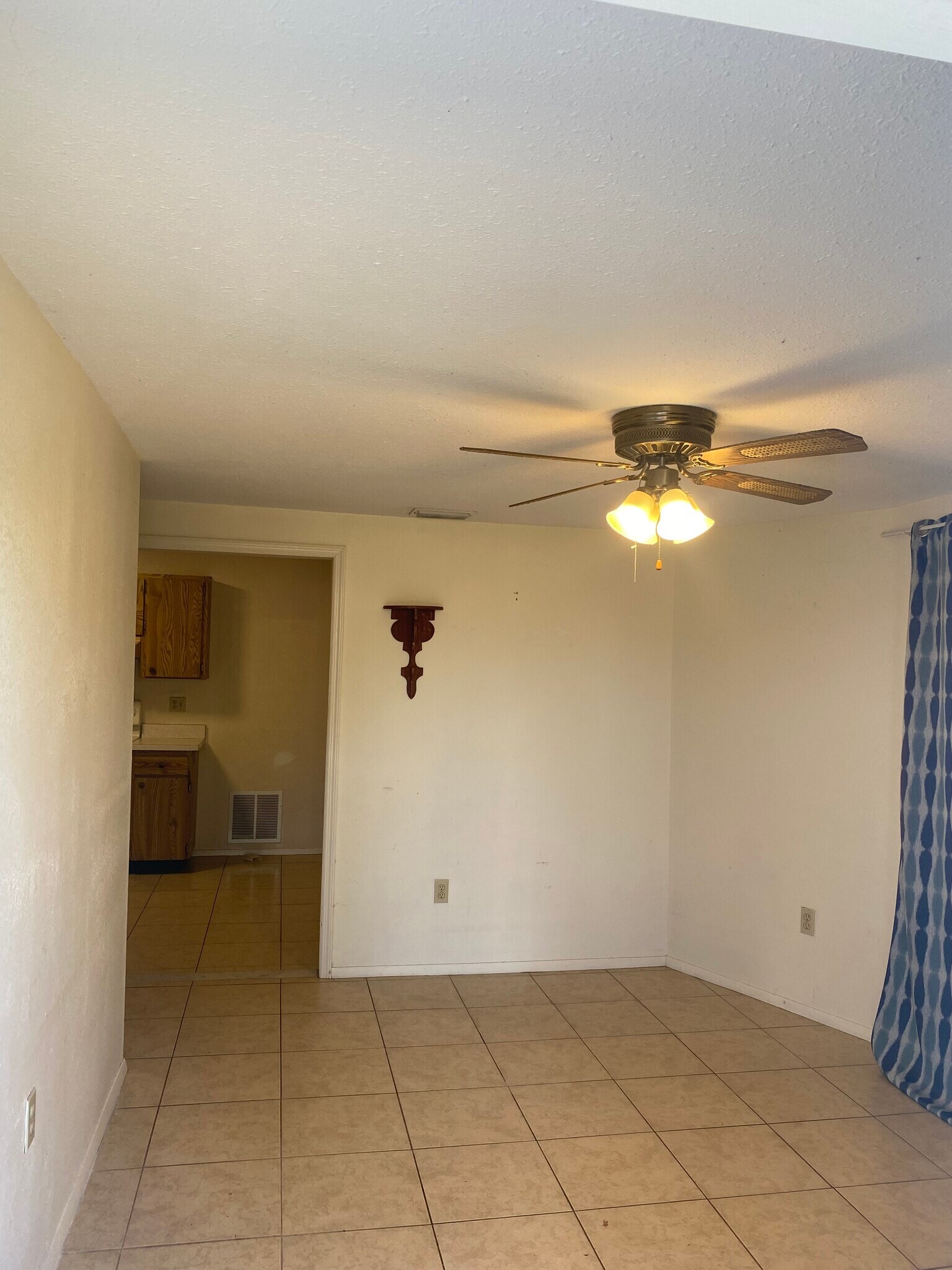 Building Photo - 8266 Trionfo Ave