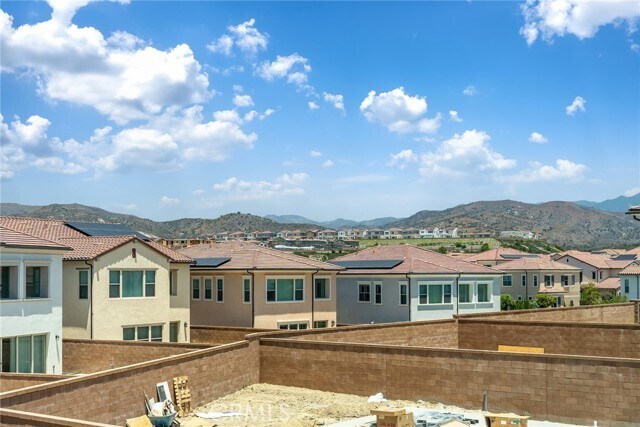 Building Photo - 132 Drumbeat