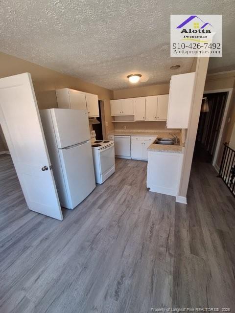 Building Photo - 1861 Broadell Dr