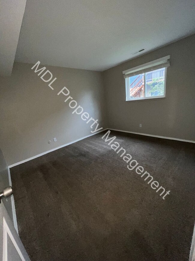 Building Photo - 2809 S Jefferson*
