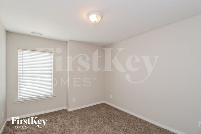 Building Photo - 219 Brookhaven Ct