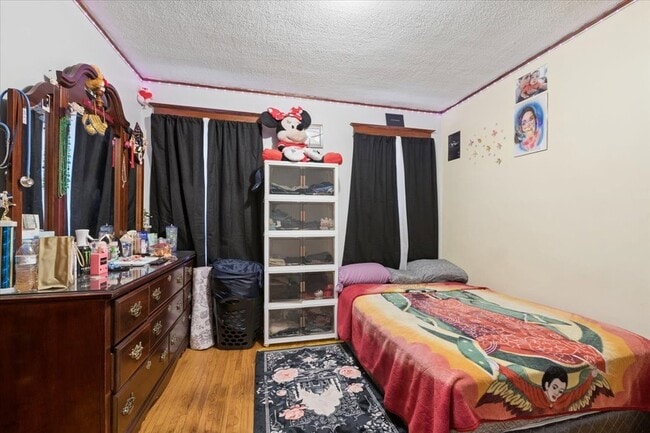 Building Photo - 362 Evans Ave