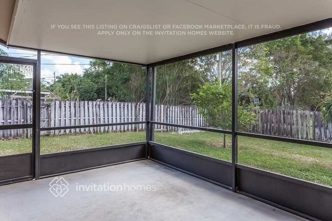 Building Photo - 14160 Citrus Dr