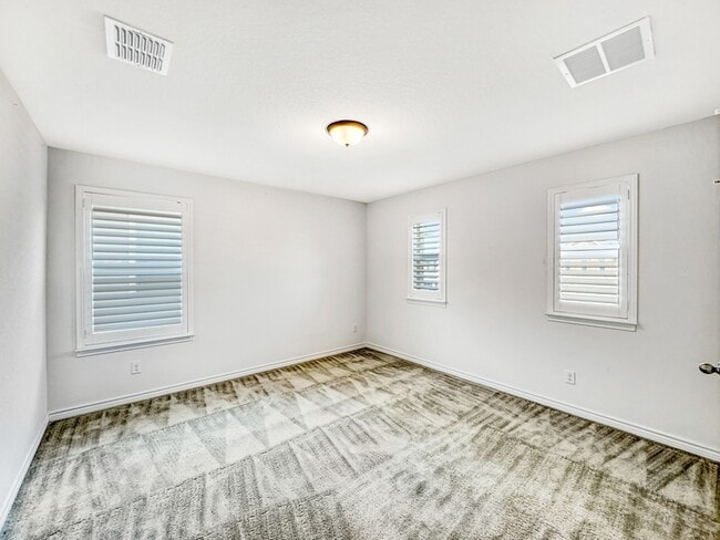 Building Photo - 3319 Taurus Sky