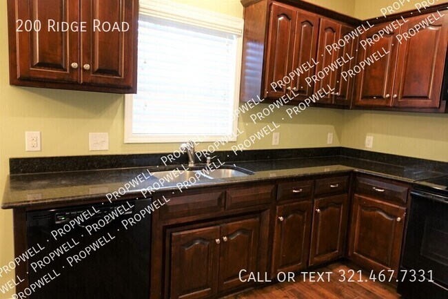 Building Photo - 200 Ridge Road-