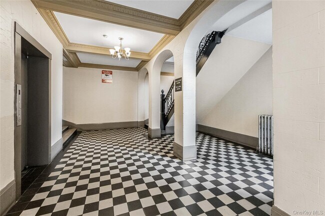 Building Photo - 1100 Grand Concourse