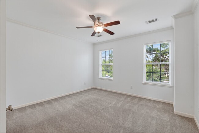 Building Photo - 143 Kendrick Pines Blvd