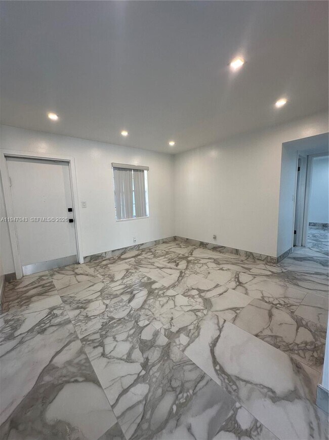 Building Photo - 4100 N 58th Ave