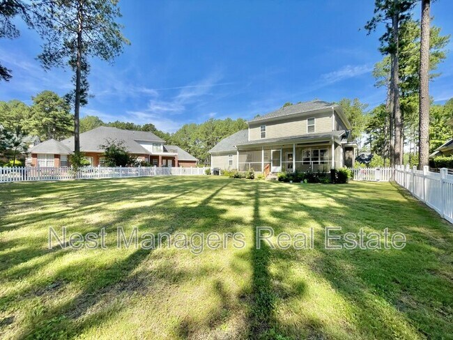 Building Photo - 36 Micahs Way N