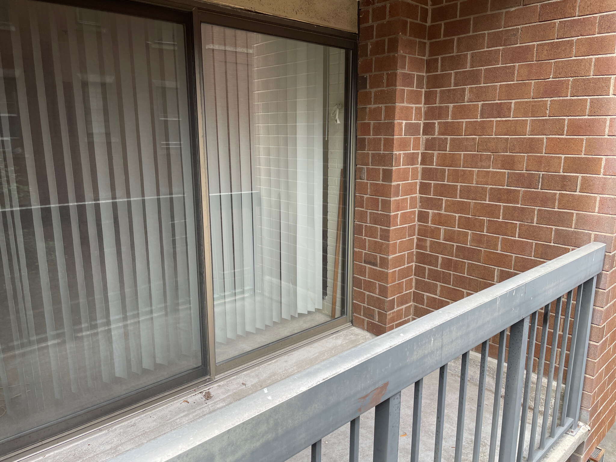 balcony off liv.rm. - 1265 Beacon St