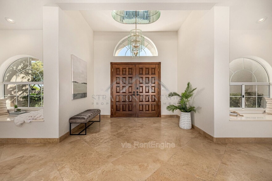 Building Photo - 15848 E Brodiea Dr
