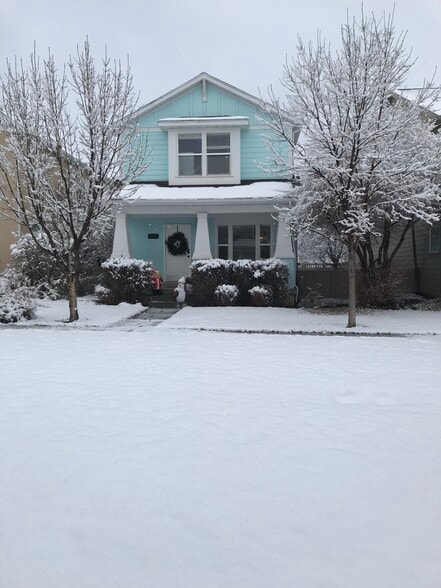 Just as cute with snow! - 11718 S Sun Tea Way