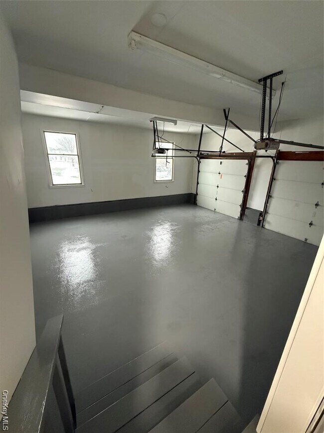 Building Photo - 24 Kimberly Ct