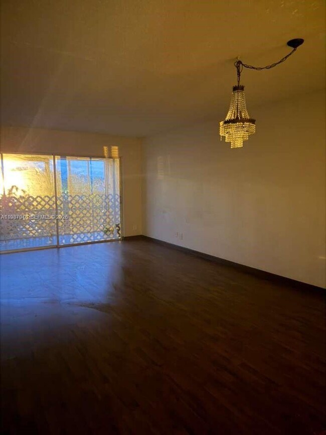 Building Photo - 200 Waterway Dr S