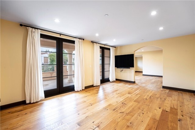 Building Photo - 10523 Ashton Ave