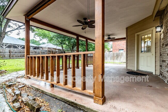 Building Photo - 7307 Justino Trail