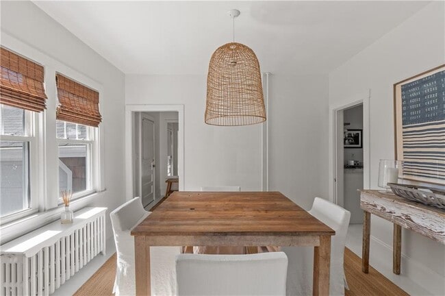 Building Photo - 193 Coggeshall Ave