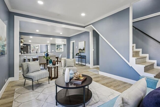 Building Photo - 1504 Hardin Ave