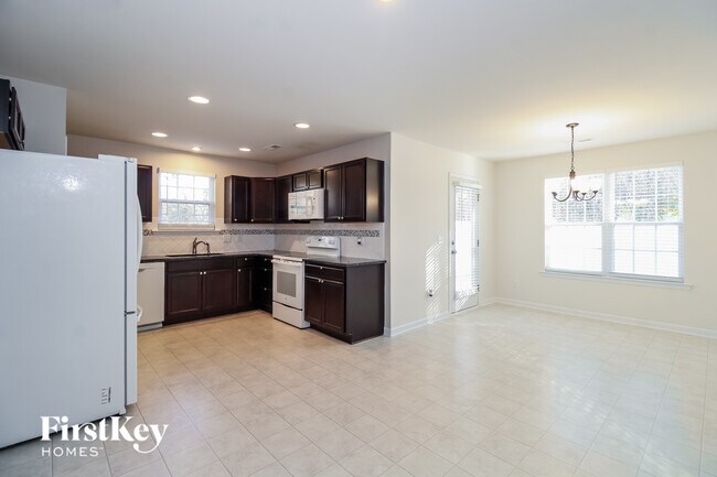 Building Photo - 5439 Misty Hill Cir