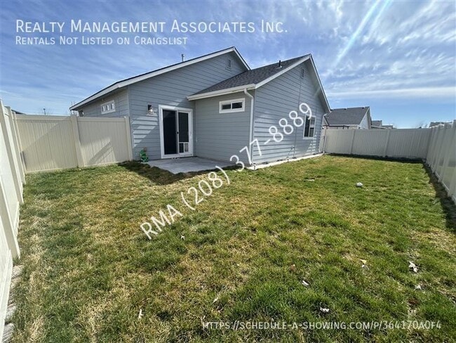 Building Photo - 6593 S Donaway Ave