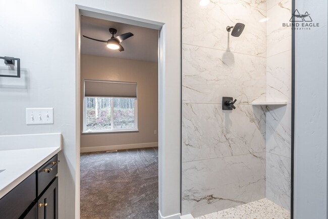 Building Photo - 7472 N Paw St