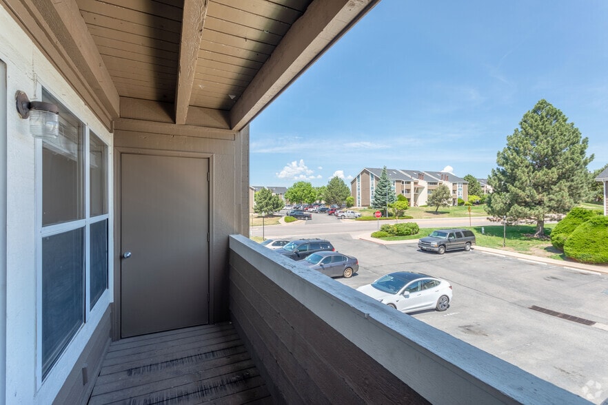 1BR, 1BA - 750 SF - Avens Point