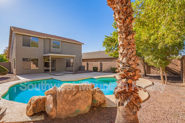 Building Photo - 42538 Sparks Ct