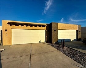 Building Photo - 192 Palm Ave