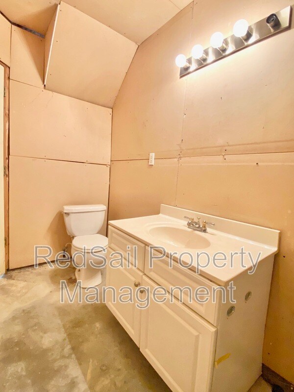 Building Photo - 1003 Faubus Dr