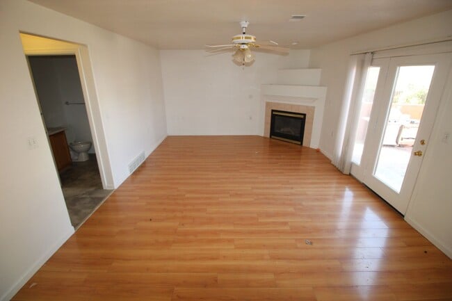 Building Photo - Great Home in West Greeley