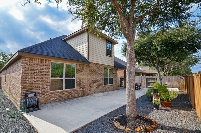 Building Photo - 24119 Haywards Crossing Ln