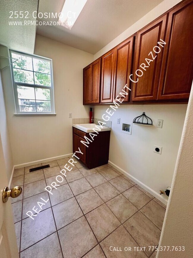 Building Photo - 2552 Cosimo Ct