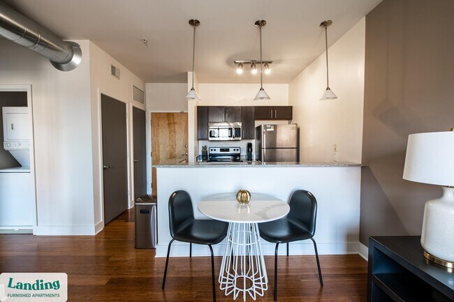 Building Photo - 1820 E Broad St