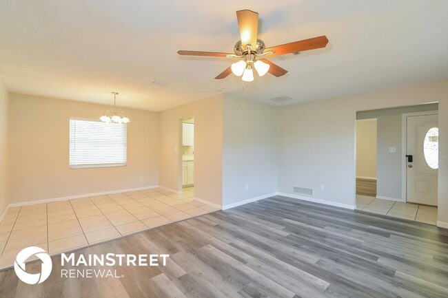 Building Photo - 7431 Portside Ct