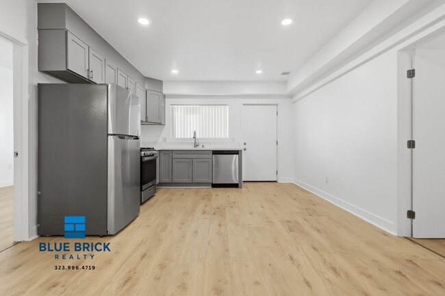 Building Photo - 5312 Corteen Pl