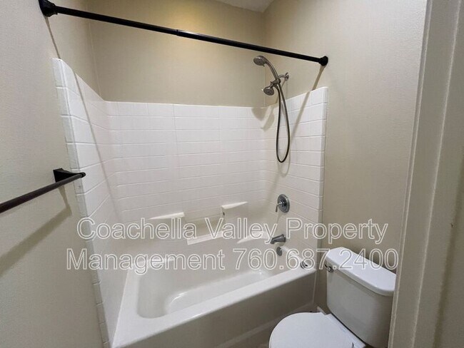 Building Photo - 49126 Pluma Roja Pl