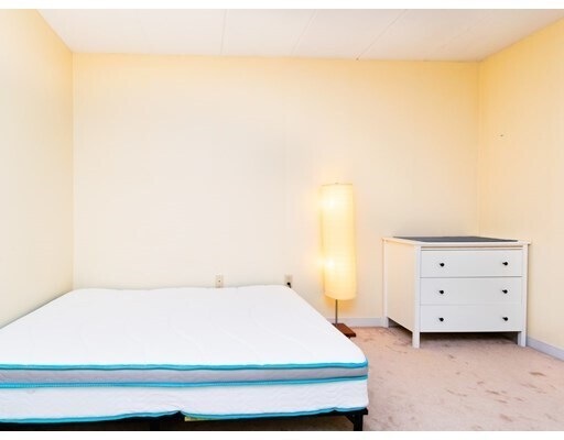 Building Photo - 1933 Commonwealth Ave