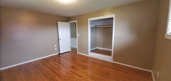 Building Photo - House For RENT:  Historic North Everett 2 ...