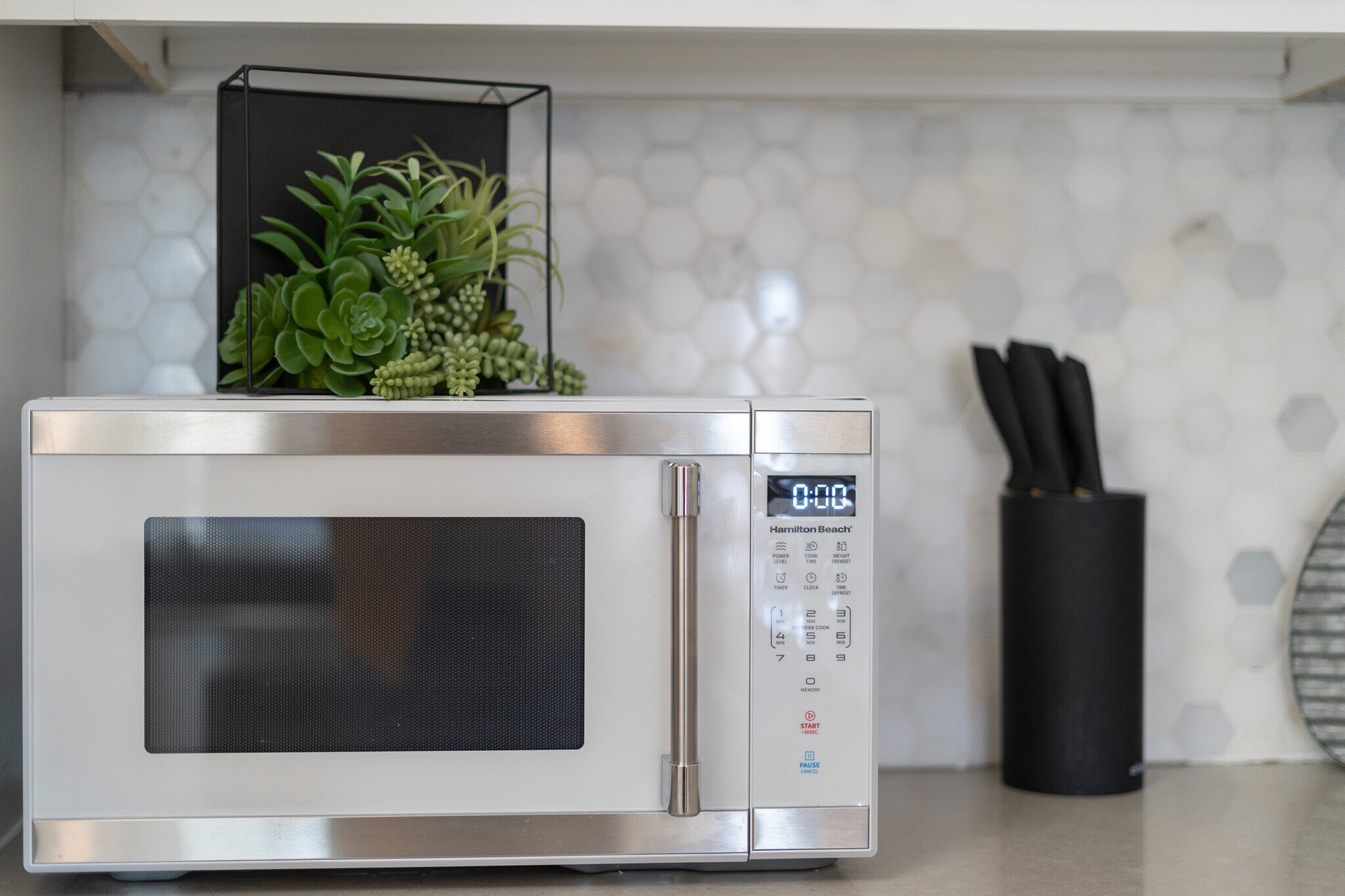 Building Photo - 7902 E Latham St