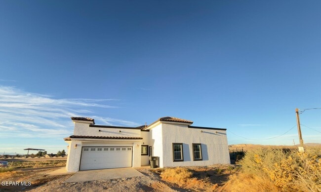 Building Photo - 5466 Buffalo Creek Dr