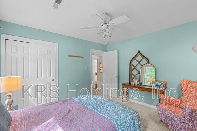 Building Photo - 4500 Marquis Pl