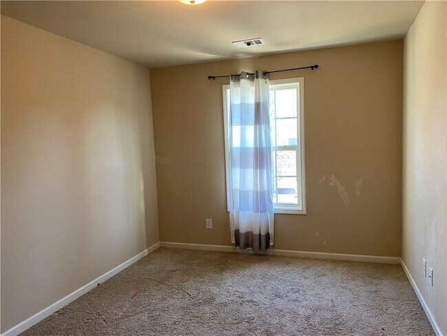 Building Photo - 1430 Ox Bridge Way NW