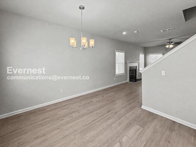 Building Photo - 322 Bertha Honey Stewart Dr