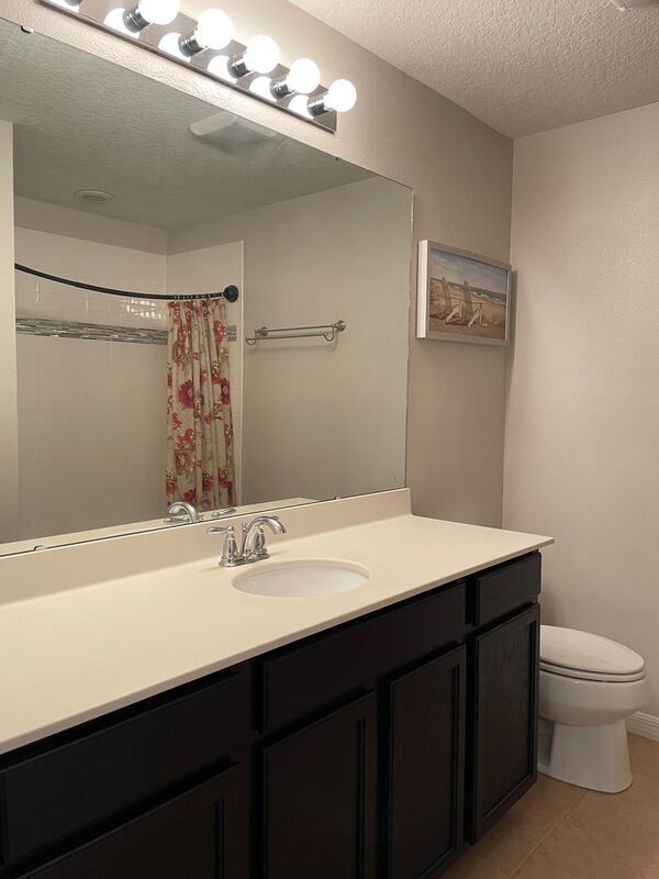 Building Photo - 2609 Amati Dr