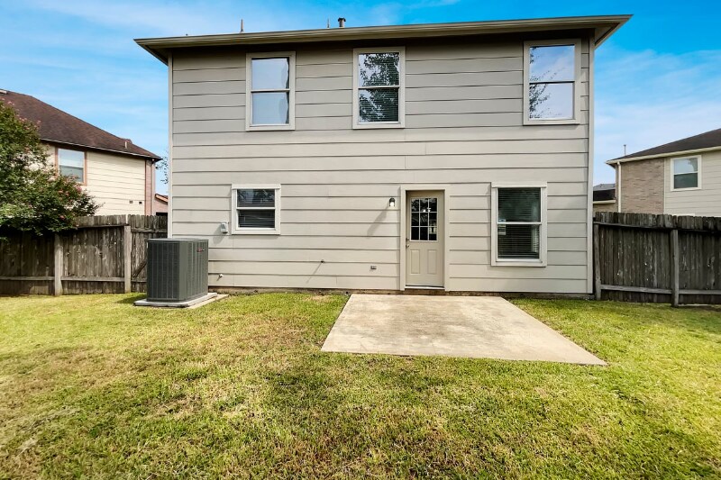 Building Photo - 22922 Twisting Maple Ct