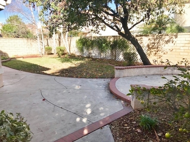 Building Photo - 1727 Blossom Ct