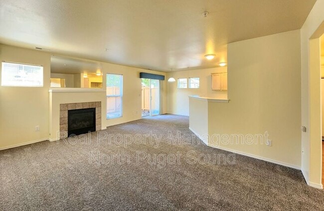 Building Photo - 1430 W Casino Rd