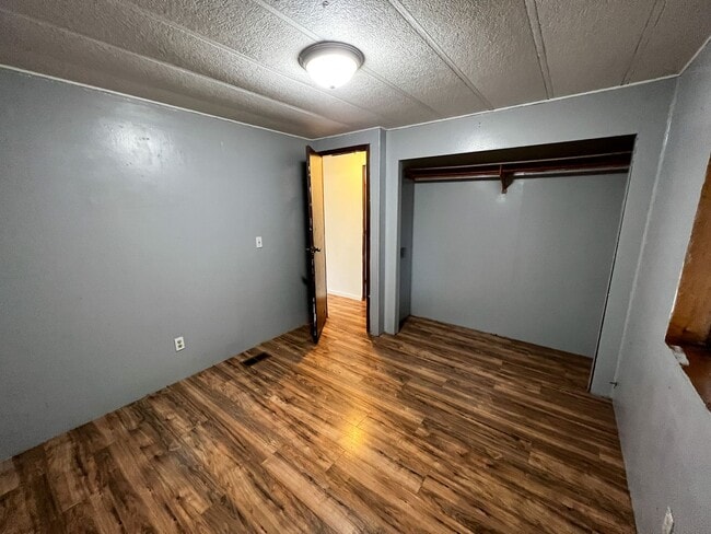 Building Photo - 8822 Holmquist Rd SE