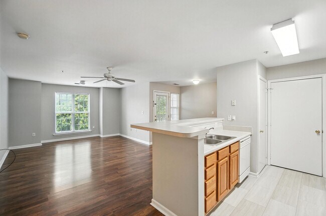 Building Photo - Minutes from UNCC Campus