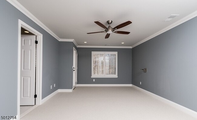 Building Photo - 255 Riveredge Dr